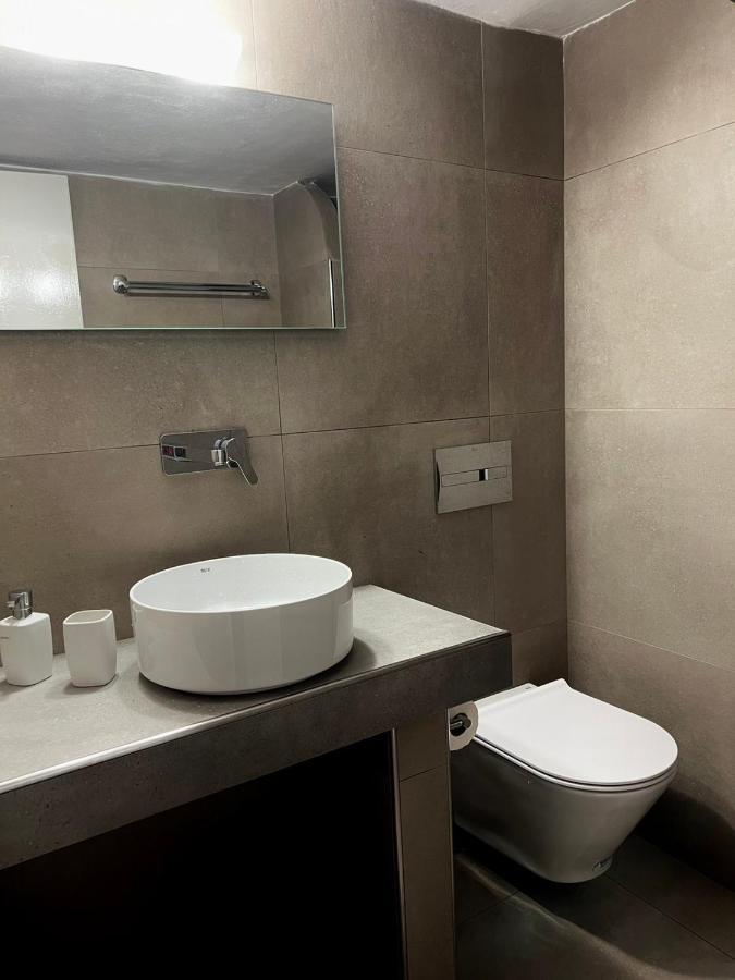 Anna Maria Rooms Santorini ペリッサ エクステリア 写真