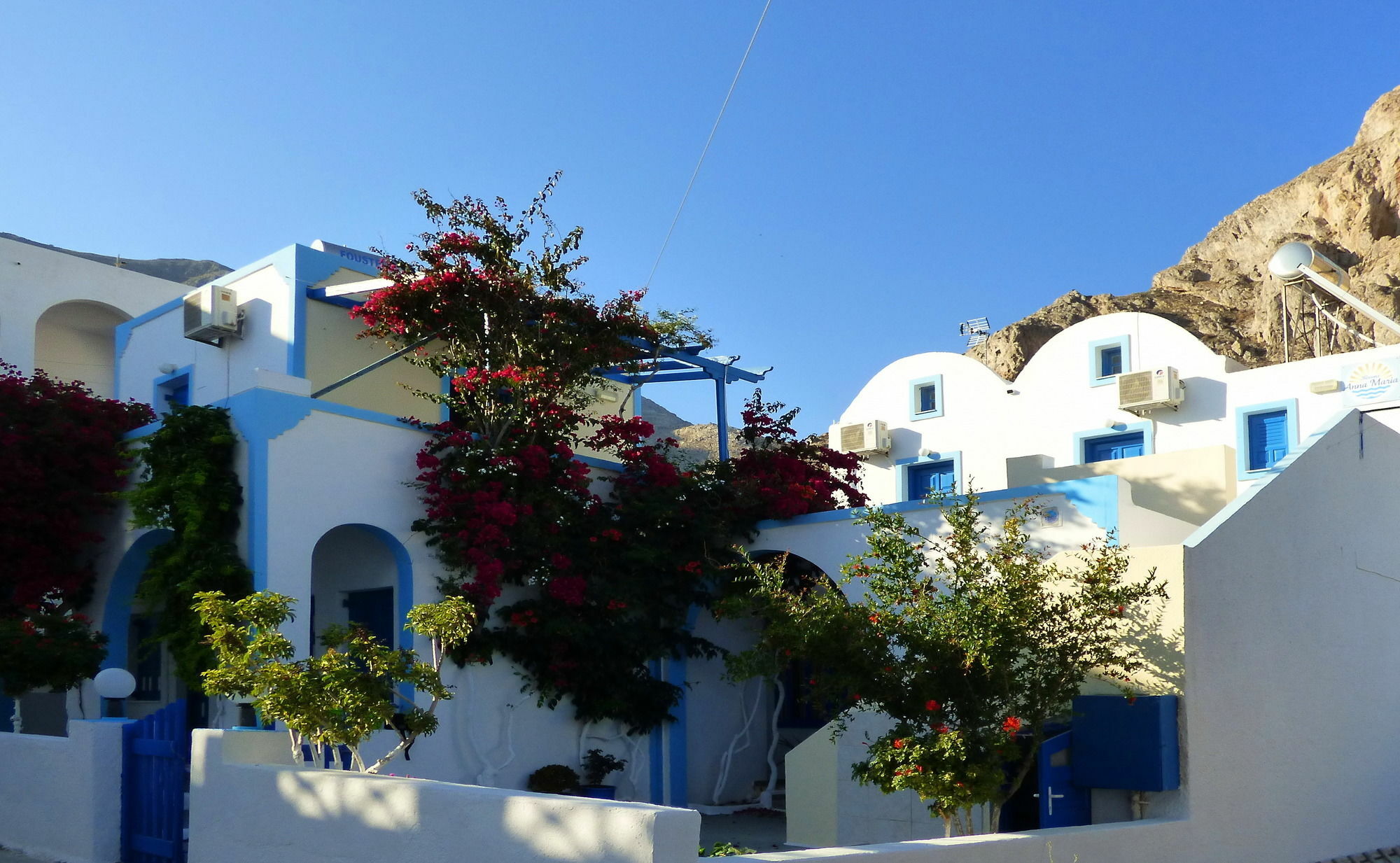 Anna Maria Rooms Santorini ペリッサ エクステリア 写真